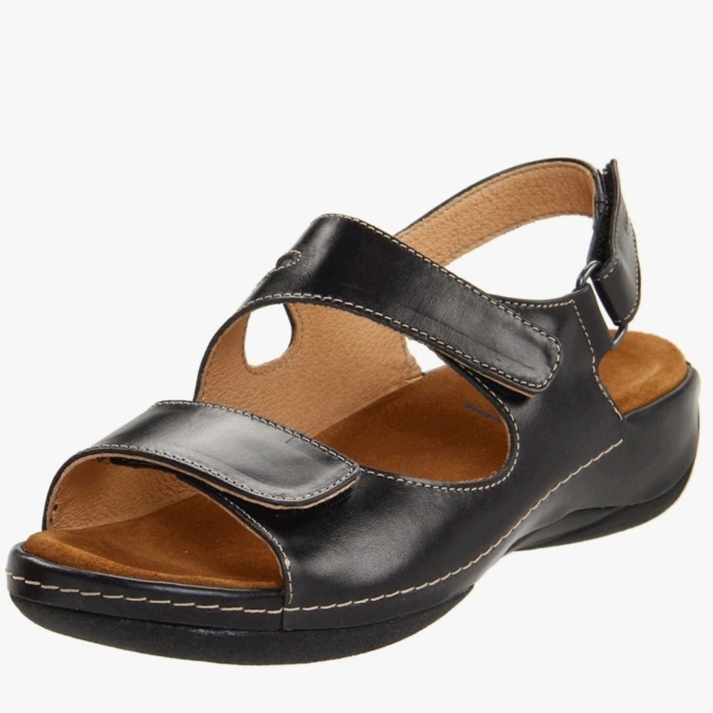 Willy Liana Black Patent leather sandal size 39 or size 8